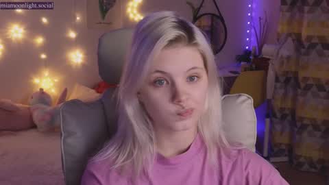 Mia   online show from 12.24.24