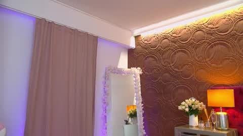 Snapshot of moonligt_iris chatting on 10.09.25 moonligt_iris online show from 10.09.25