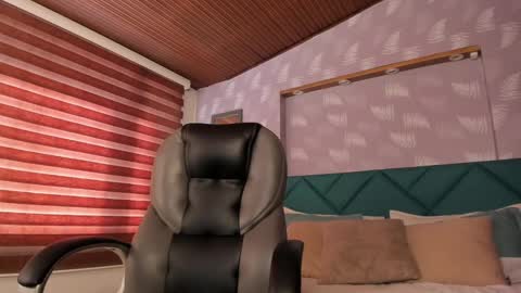 Michelle online show from 02.01.25