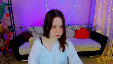 Snapshot of mooonlightsky chatting on 05.25.26 Charli online show from 05.25.26