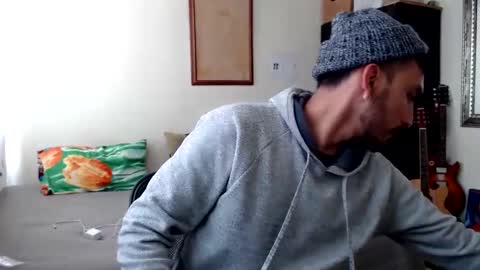 Snapshot of morbidangel08 chatting on 10.02.25 Abelardo online show from 10.02.25