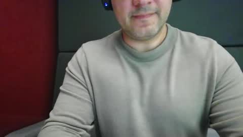 Snapshot of morepassion4u chatting on 10.07.25 morepassion4u online show from 10.07.25