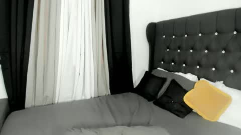 Snapshot of morgana_blackwood chatting on 05.18.26 morgana_blackwood online show from 05.18.26