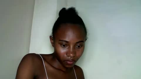 Snapshot of morgane_69 chatting on 06.09.26 morgane_69 online show from 06.09.26