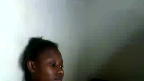 Snapshot of morgane_69 chatting on 06.23.26 morgane_69 online show from 06.23.26