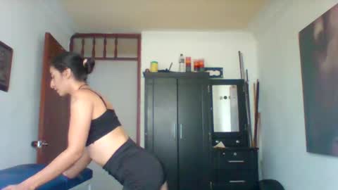 Snapshot of moritha2397 chatting on 01.14.26 moritha2397 online show from 01.14.26