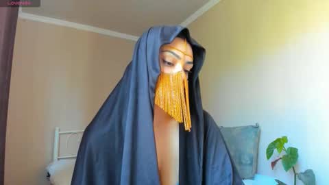 Medina online show from 09.27.25