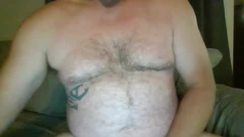 Snapshot of mr1bucket chatting on 10.08.25 mr1bucket online show from 10.08.25