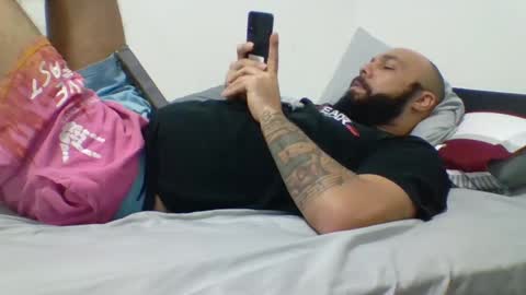 Mr8 online show from 01.09.25