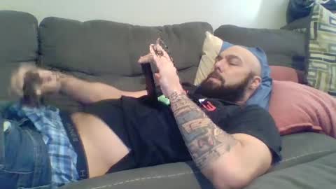 Mr8 online show from 02.28.25