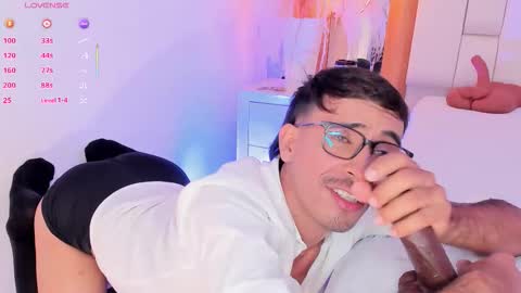 Snapshot of mr_aronnn_ chatting on 02.07.26 aron online show from 02.07.26