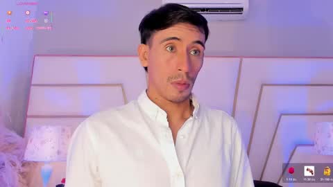 Snapshot of mr_aronnn_ chatting on 02.22.26 aron online show from 02.22.26