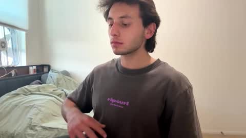 Snapshot of mr_hunter487927 chatting on 02.12.26 Hunter online show from 02.12.26