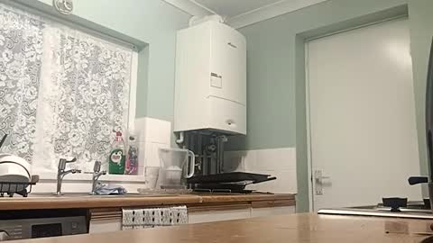 mr_i_ online show from 09.28.25