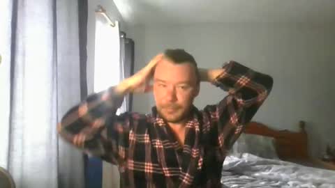 Snapshot of mr_i_ chatting on 05.02.26 mr_i_ online show from 05.02.26