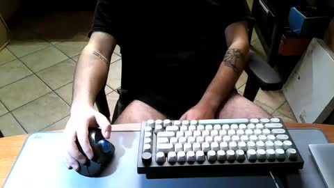 Snapshot of mr_kaa chatting on 02.02.25 mr_kaa online show from 02.02.25