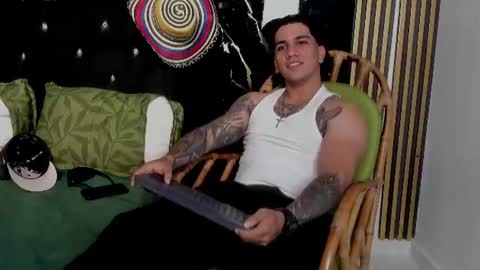 Snapshot of mr_maximo chatting on 07.17.26 mr_maximo online show from 07.17.26