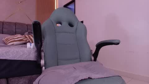 MIKEE online show from 03.28.26