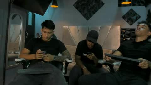 mr_mois online show from 05.17.26