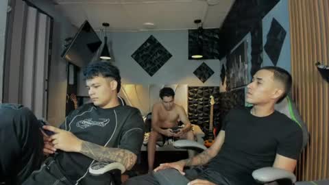 Snapshot of mr_mois chatting on 07.11.26 mr_mois online show from 07.11.26