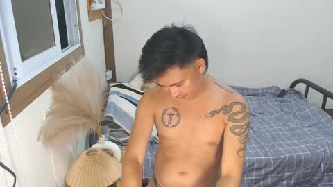 Snapshot of mr_squidcock chatting on 04.15.26 KYLE online show from 04.15.26