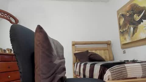 mr_stiven_ online show from 03.05.26