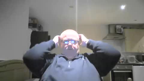 Snapshot of mralistairgoldiegmailcom chatting on 01.04.25 Professor-Perv online show from 01.04.25