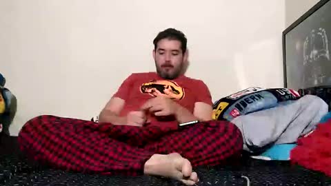 Snapshot of mrbearfreaky chatting on 01.16.25 MBF online show from 01.16.25