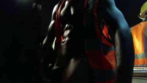 MrBigDiQ1 online show from 01.18.25