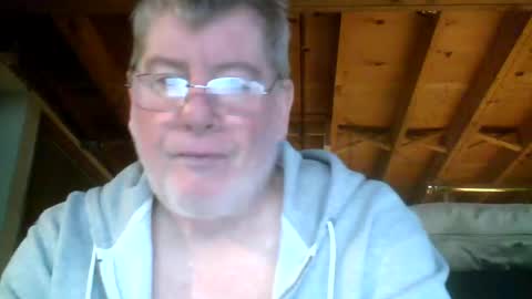 Snapshot of mrblade666 chatting on 01.11.25 mrblade666 online show from 01.11.25