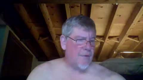 Snapshot of mrblade666 chatting on 10.22.25 mrblade666 online show from 10.22.25