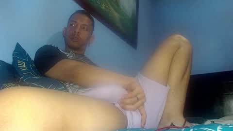 Snapshot of mrchrisdaniel chatting on 10.12.25 Christtofer online show from 10.12.25