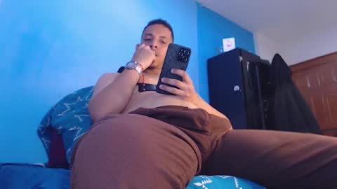 Snapshot of mrchrisdaniel chatting on 12.15.25 Christtofer online show from 12.15.25