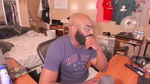 Chuck Daily online show from 11.22.25