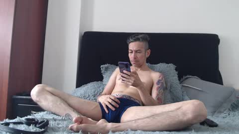 Snapshot of mrcock_col chatting on 03.07.25 mrcock_col online show from 03.07.25