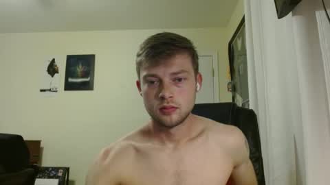 Snapshot of mrcoolguy68 chatting on 12.18.24 mrcoolguy68 online show from 12.18.24