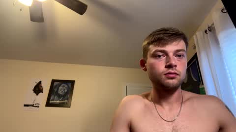 Snapshot of mrcoolguy68 chatting on 09.23.25 mrcoolguy68 online show from 09.23.25