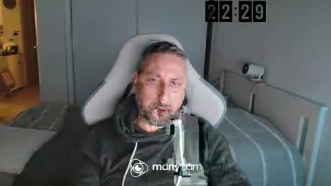 Snapshot of mrdr000 chatting on 03.22.26 mrdr000 online show from 03.22.26