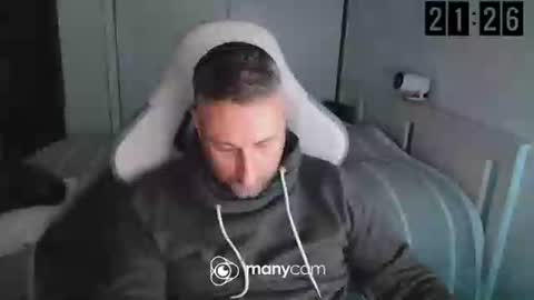 Snapshot of mrdr000 chatting on 03.26.26 mrdr000 online show from 03.26.26
