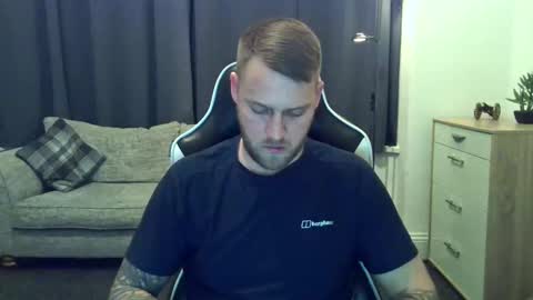 mrengland86566 online show from 03.09.26