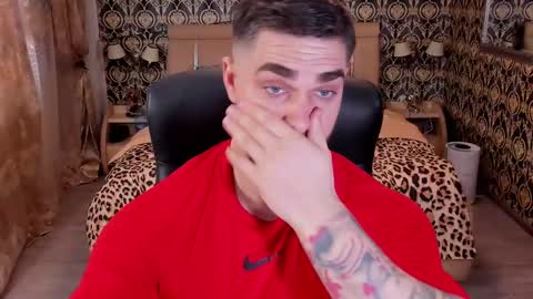 mrkarlhot99 online show from 02.14.25