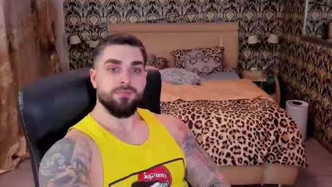 mrkarlhot99 online show from 02.19.25