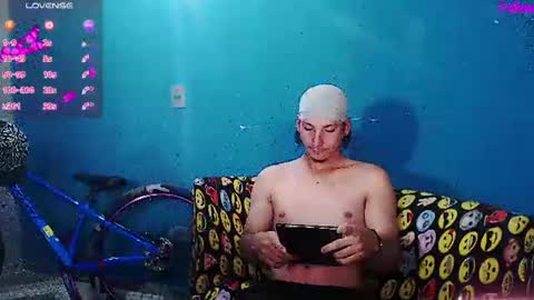 Snapshot of mrkingsaintx chatting on 06.15.26 DEIVI online show from 06.15.26