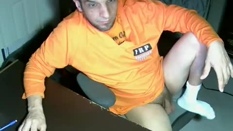 Snapshot of mrmarcxxcam chatting on 04.26.26 MrMarc online show from 04.26.26