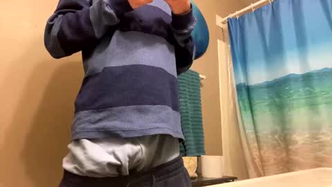 Snapshot of mrmeltyourheart chatting on 02.07.26 James online show from 02.07.26