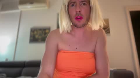 TaleOfLaura online show from 02.19.26