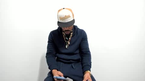 mromg007 online show from 12.20.24