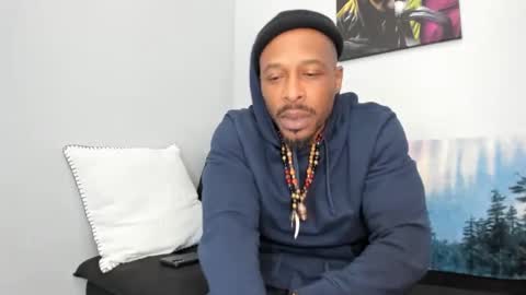 mromg007 online show from 02.21.25