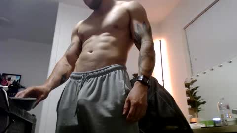 Snapshot of mrrrated chatting on 03.08.26 mrrrated online show from 03.08.26