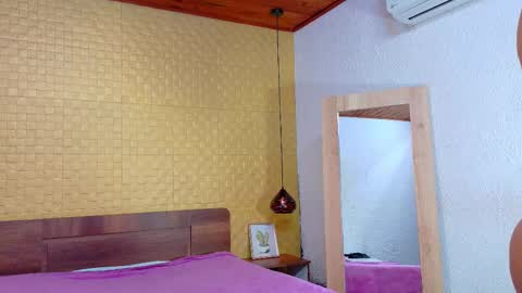 mrs_buttocks online show from 03.05.25